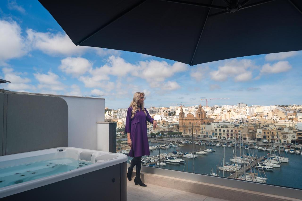 The Address Seafront Suites With Hot Tub Pietà Exterior foto